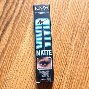 Vivid Matte Liquid Eyeliner